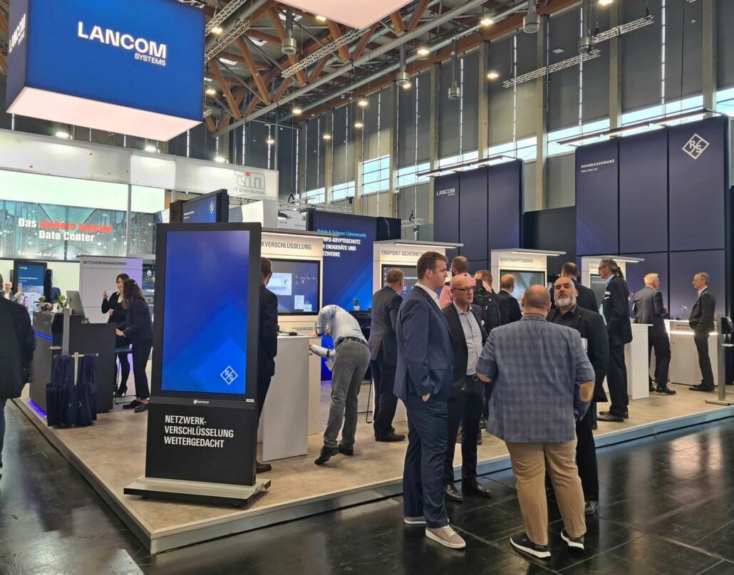 LANCOM Systems ist ein führender europäischer Hersteller von sicheren Netzwerklösungen made in Germany. Es ist eine hundertprozentige Tochter des deutschen Technologiekonzerns Rohde & Schwarz GmbH & Co. KG mit Sitz in München. 