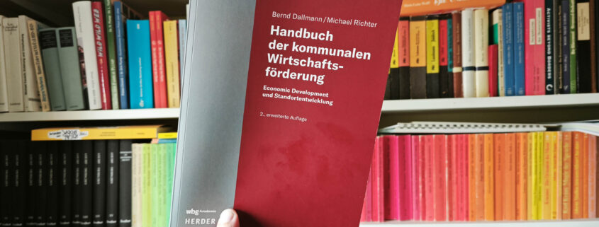 Handbuch der kommunalen Wirtschaftsförderung